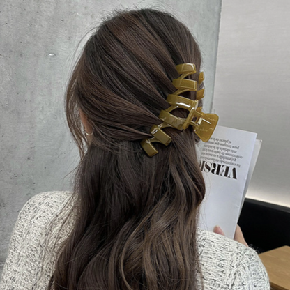 Neutral Zig Zag Hair Claws
