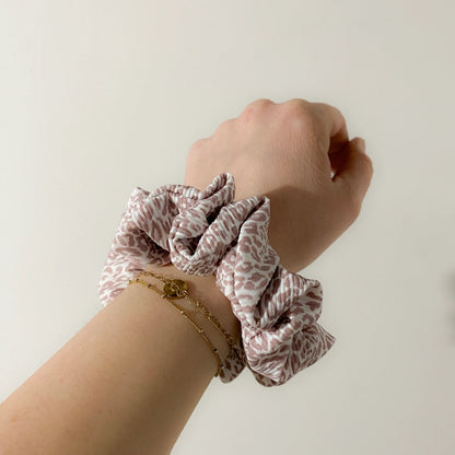 Knot Sew Simple Scrunchies