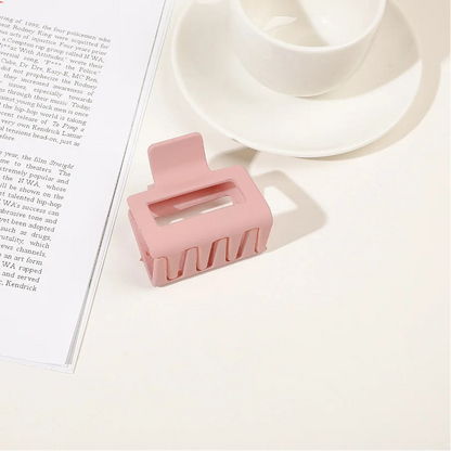 The Matte Square Hair Claw