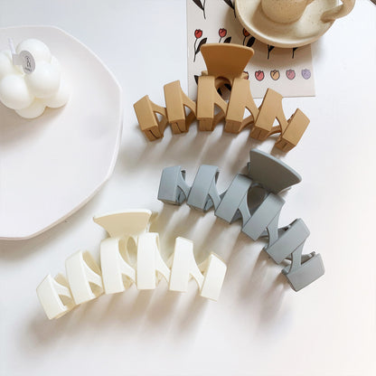 Neutral Zig Zag Hair Claws