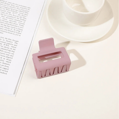The Matte Square Hair Claw