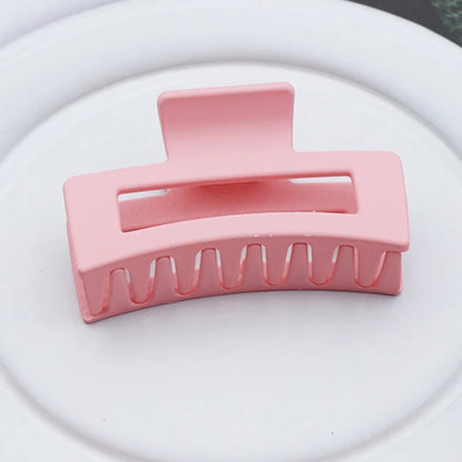 Medium Matte Hair Claw