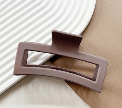 XL Matte Hair Claw