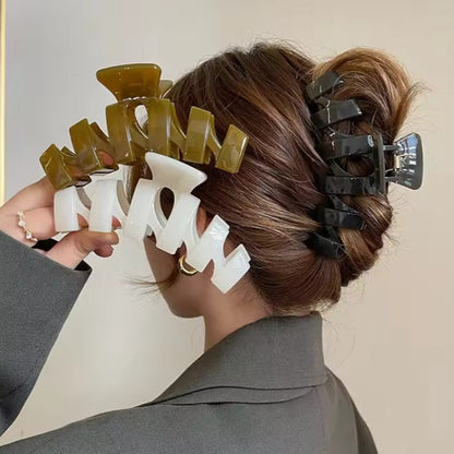 Neutral Zig Zag Hair Claws