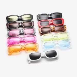 Bold Square Glassy Sunglasses