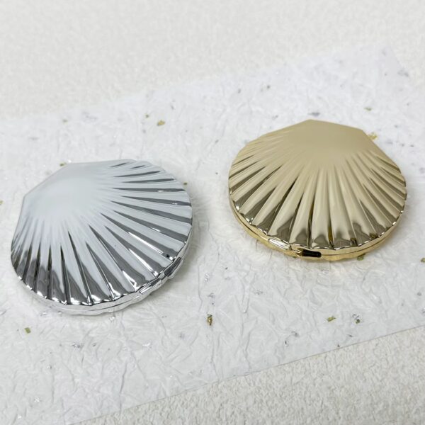 Shell Shaped Pocket Mirror - Image 3